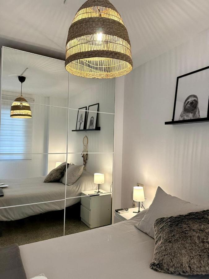 Apartamento La Carihuela 2 Торремолинос Экстерьер фото